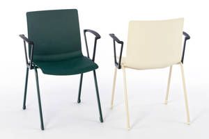 Die Kunststoffsitzschale und Armlehnen des Rhodos sind stabil verarbeitet